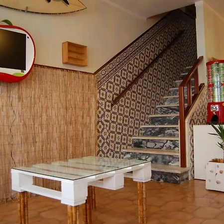 Swordfish Eco-house Hébergement de vacances Peniche